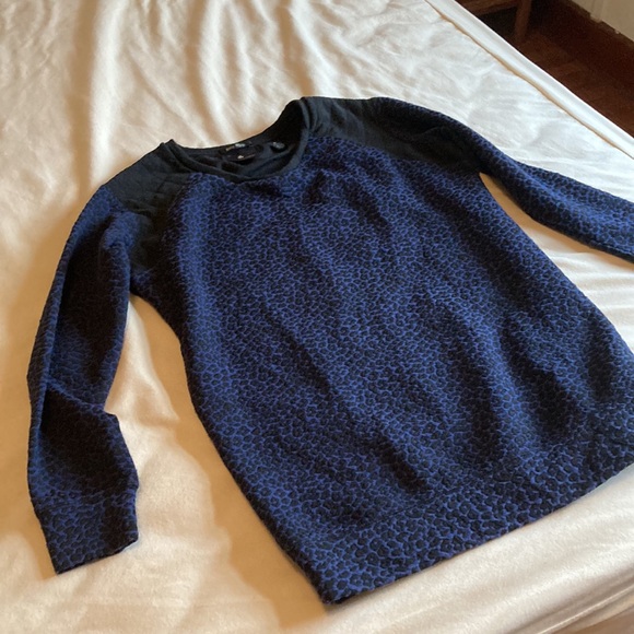 Maison Scotch Punk Radar Oversize Blue Black Cheetah Sweater Petite - Picture 5 of 11